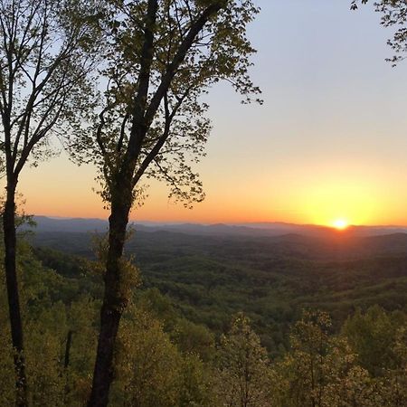 Appalachian Sunrise Amazing Views Close To Blue Ridge Hike From The Cabin Exterior foto
